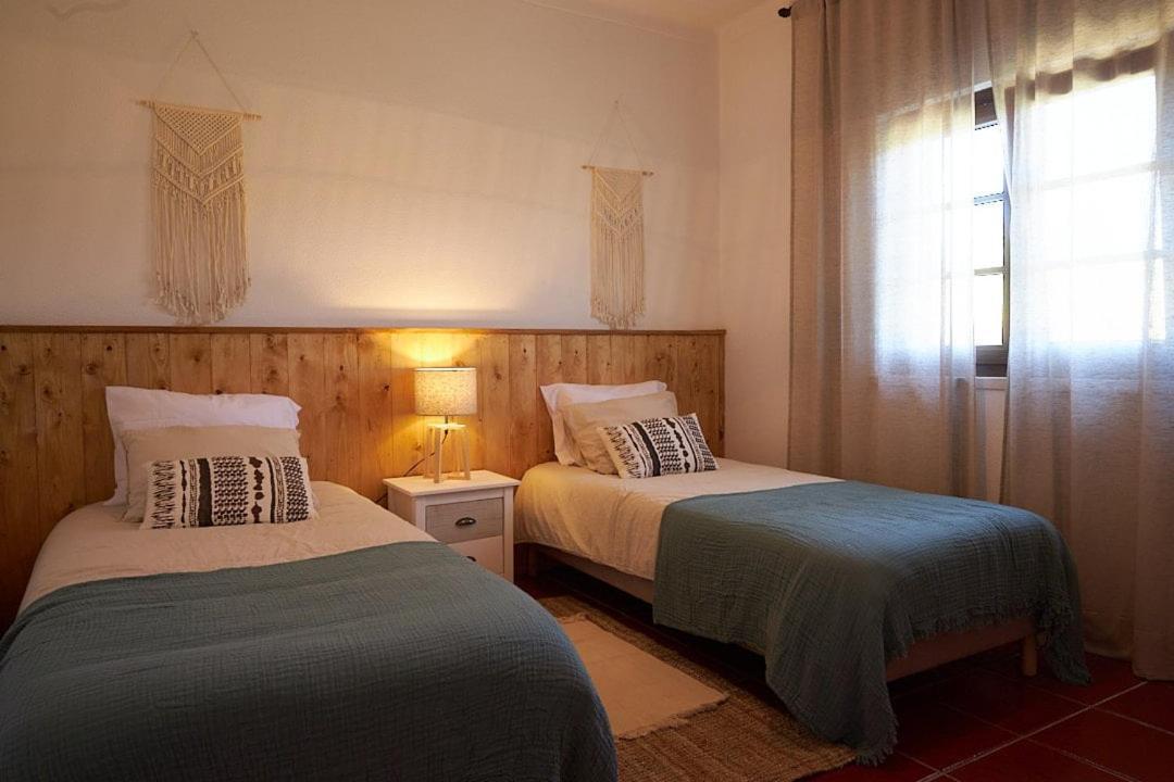 サンティアゴ・ド・カセーン Quinta Do Marmeleiro - Casa Marmeleiroヴィラ エクステリア 写真